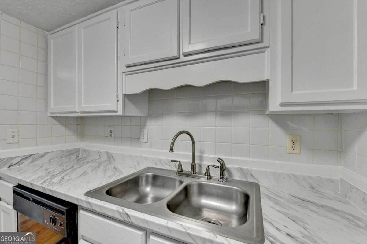 5607 Executive Way Norcross - Photo 19