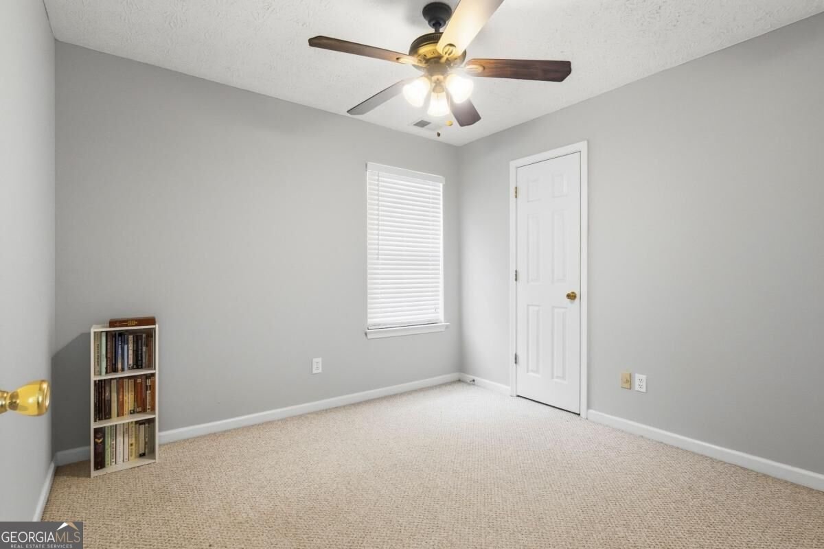 2228 Asquith Avenue Marietta - Photo 10
