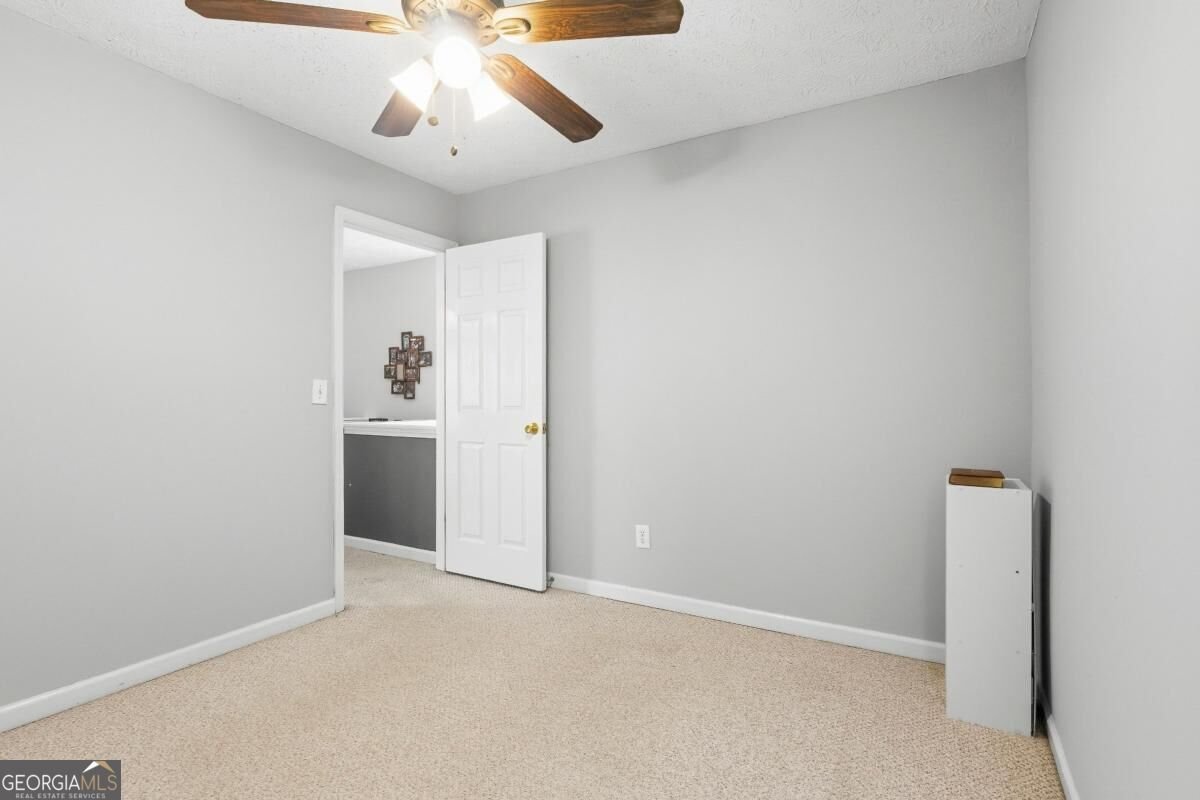 2228 Asquith Avenue Marietta - Photo 9