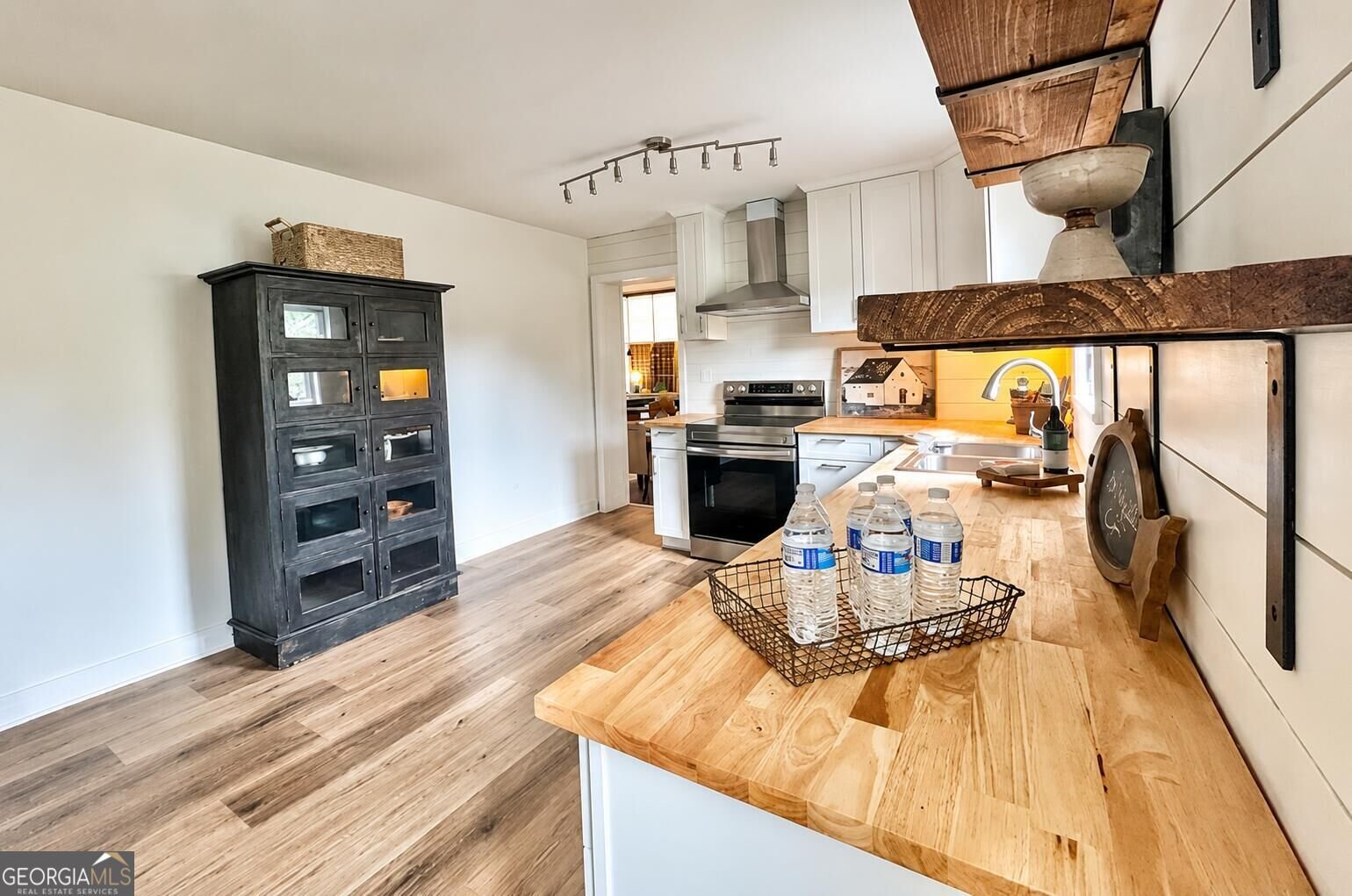 498 Cedar Street Dalton - Photo 9