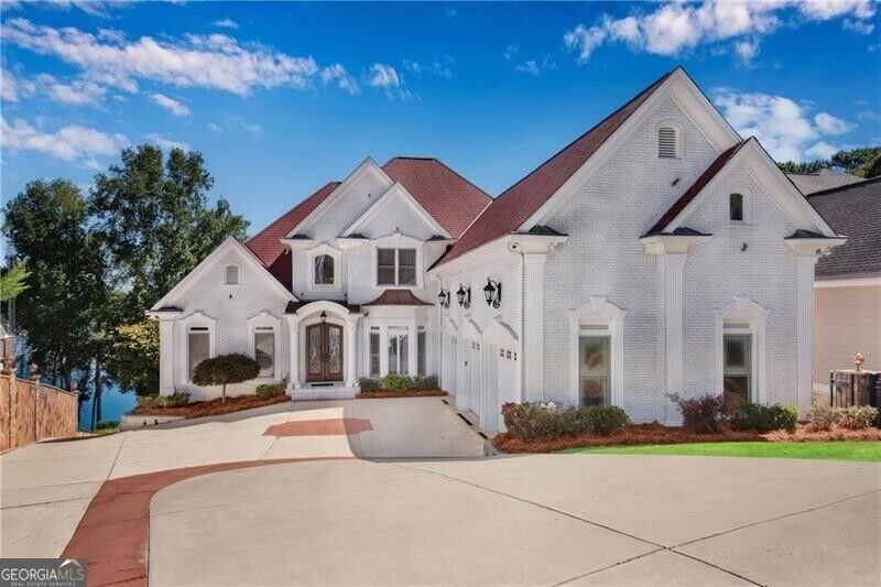 6400 Lakeview Drive Buford - main photo