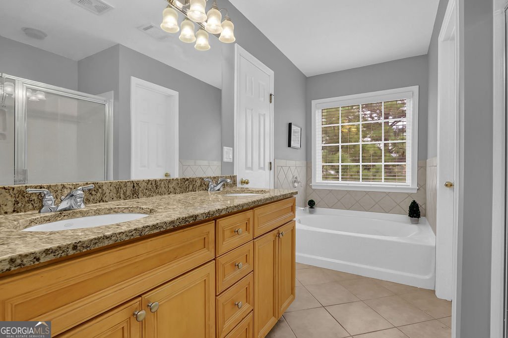 11030 Skyway Drive Johns Creek - Photo 6