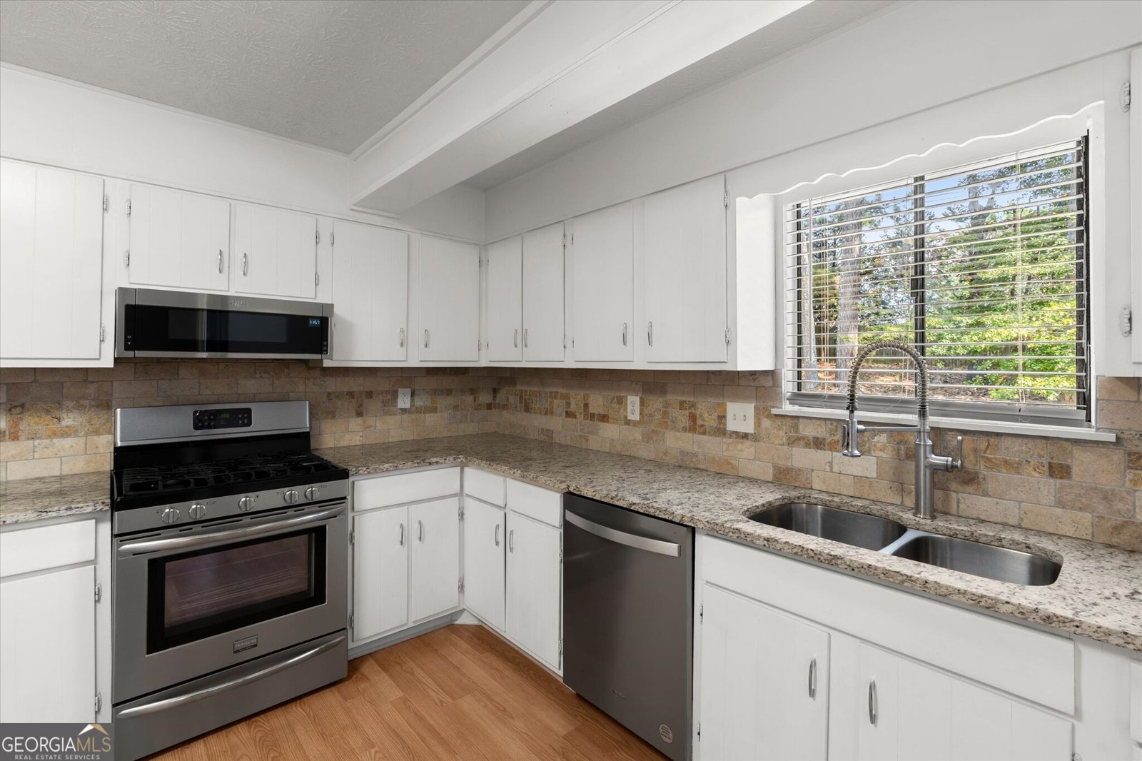 695 Waterbrook Terrace Roswell - Photo 15