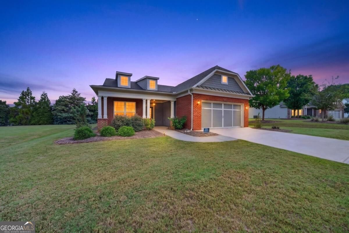 1040 Cottonwood Trc Greensboro - main photo