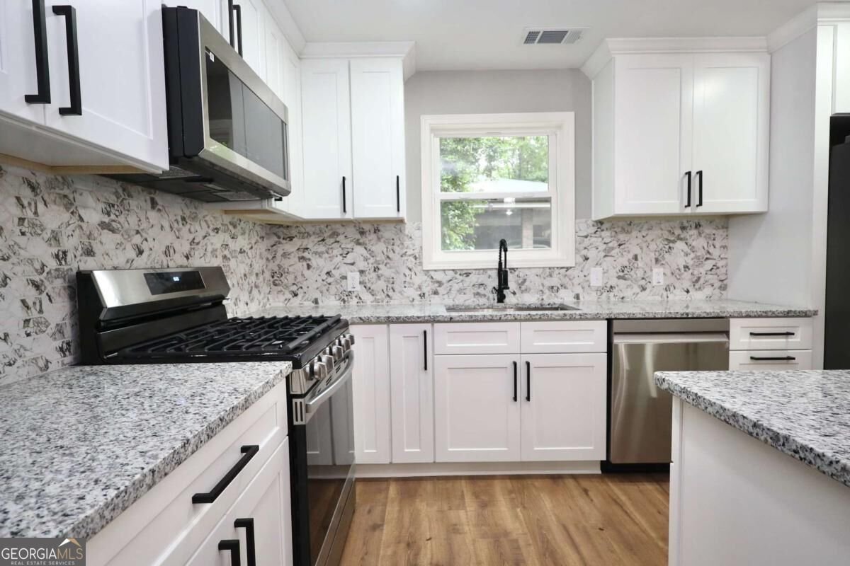 3941 Canterbury Walk Douglasville - Photo 8