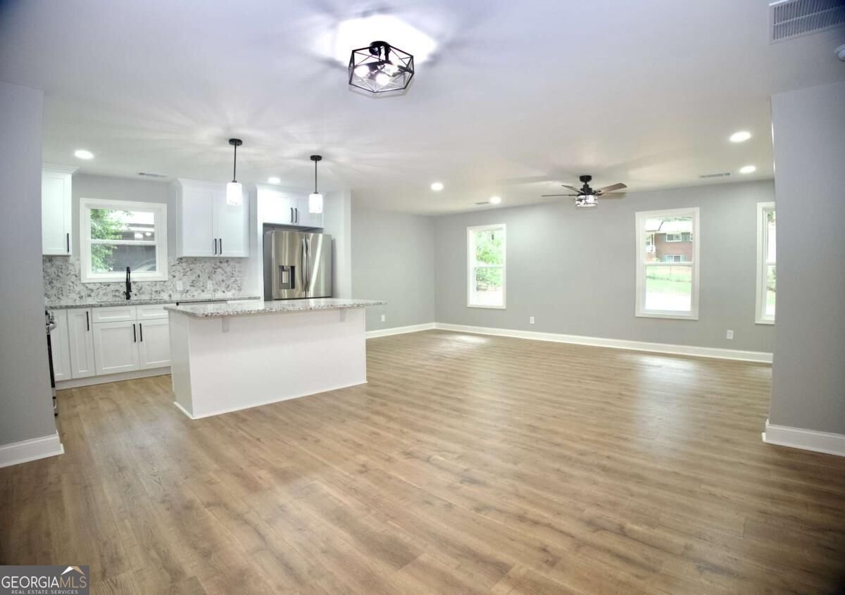 3941 Canterbury Walk Douglasville - Photo 9
