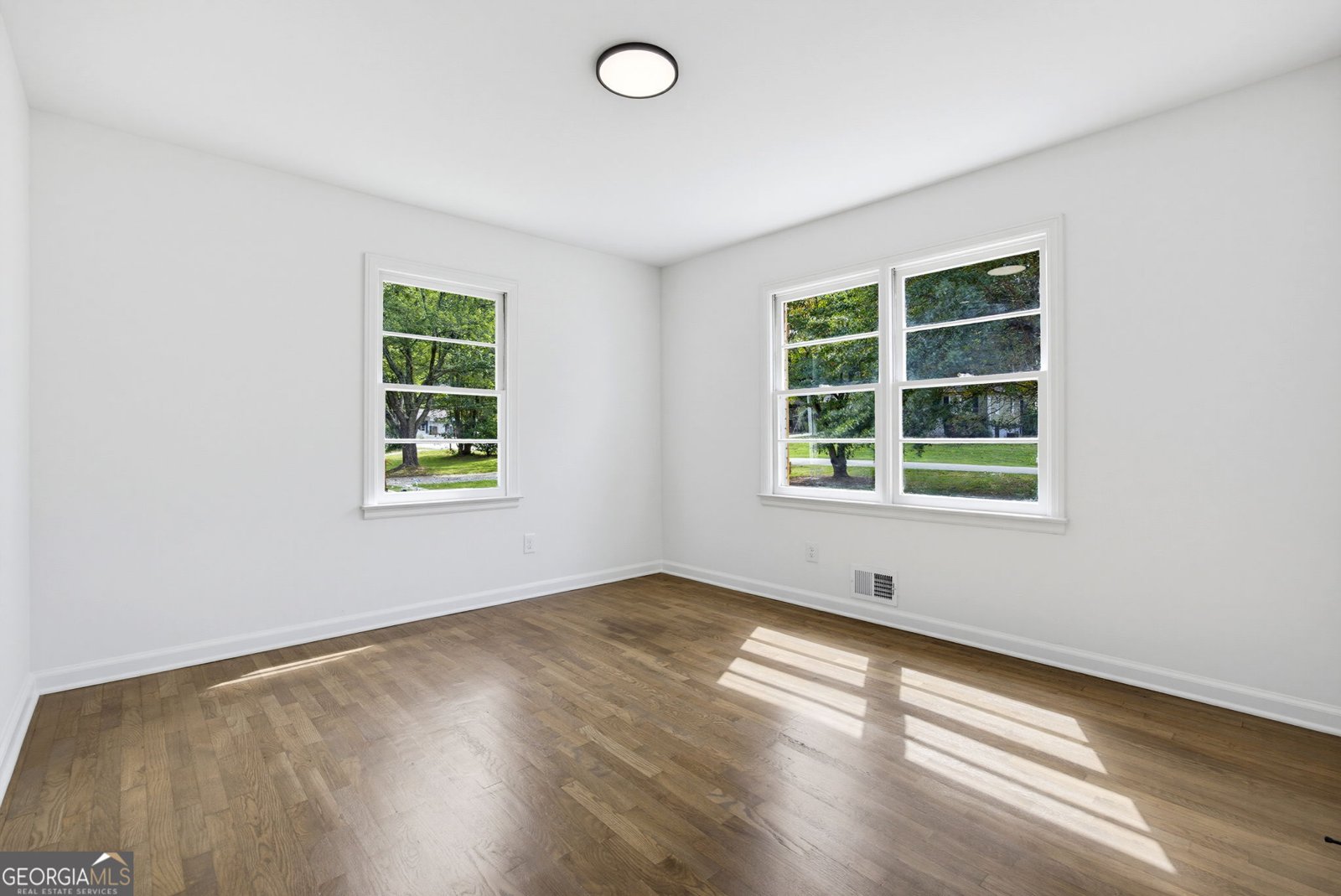 950 Dale Drive Mableton - Photo 12