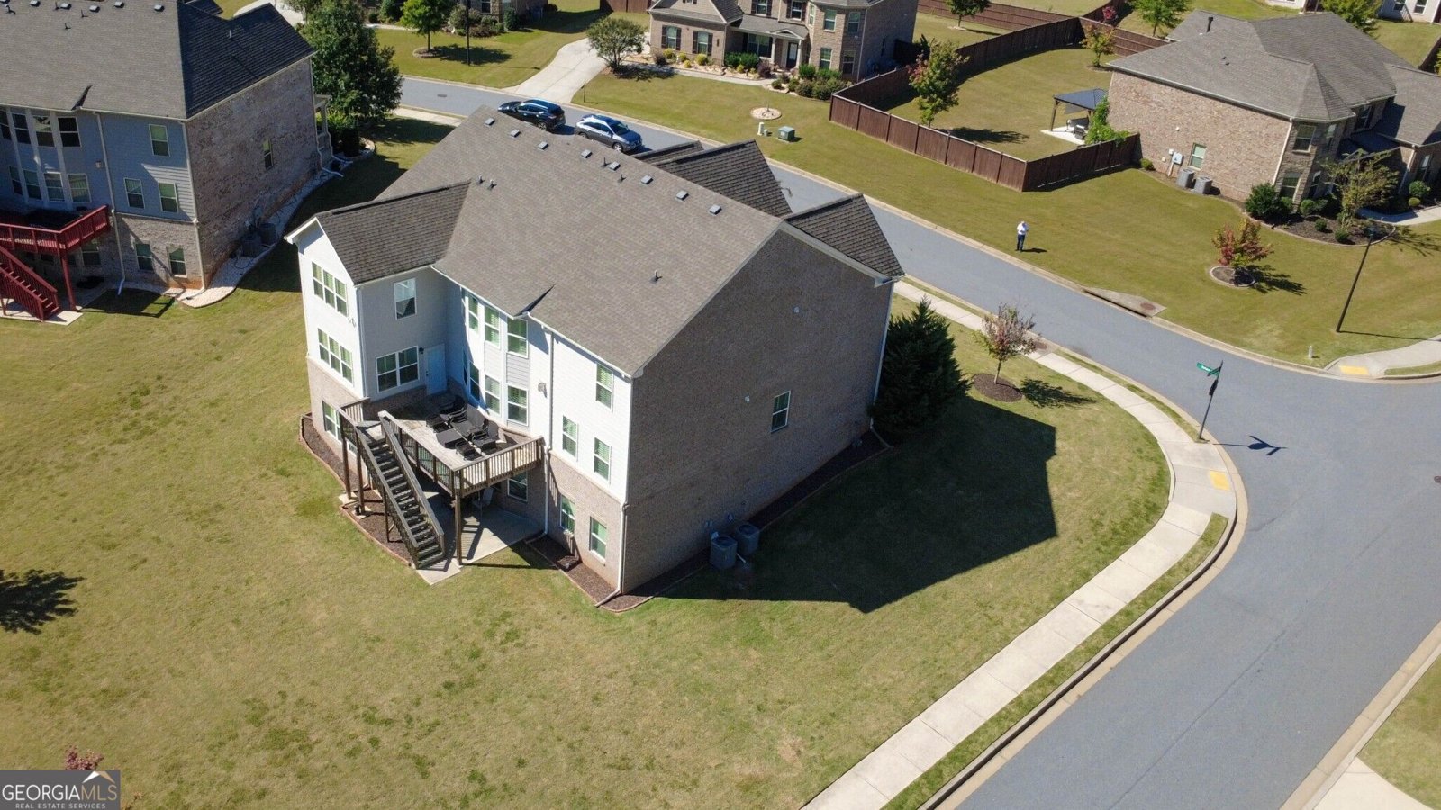 5980 Roxboro Court Cumming - Photo 9