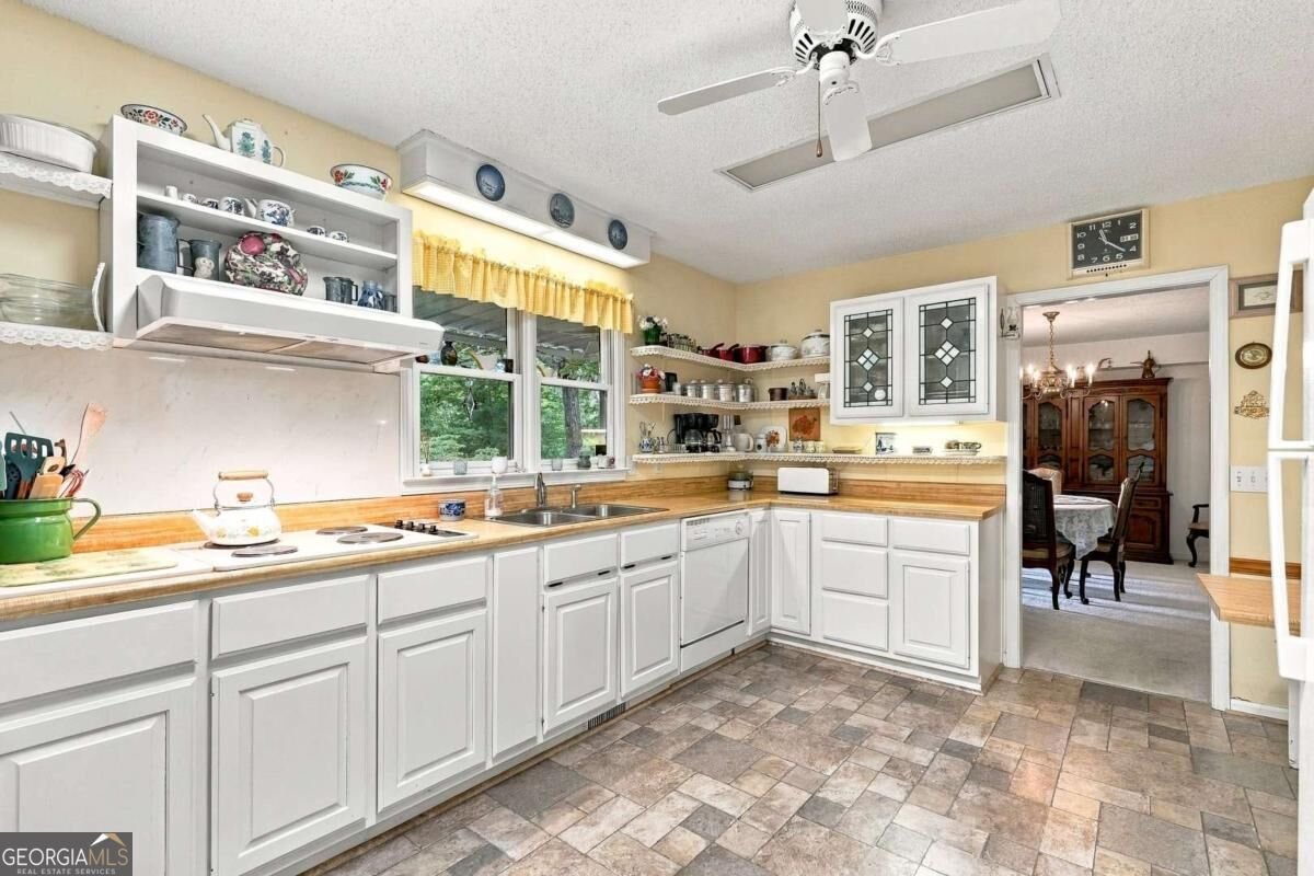 718 Ben Higgins Road Dahlonega - Photo 14
