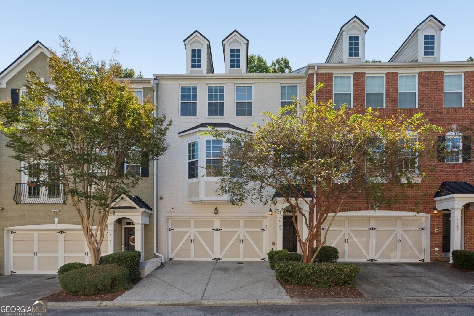 6183 Indian Wood Circle Mableton - main photo
