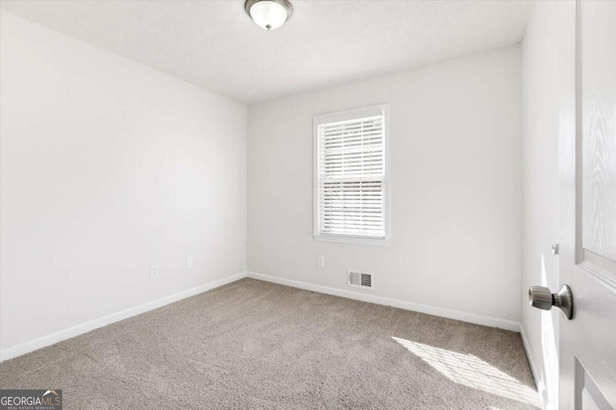 89 Indian Trail Drive Powder Springs - Photo 12