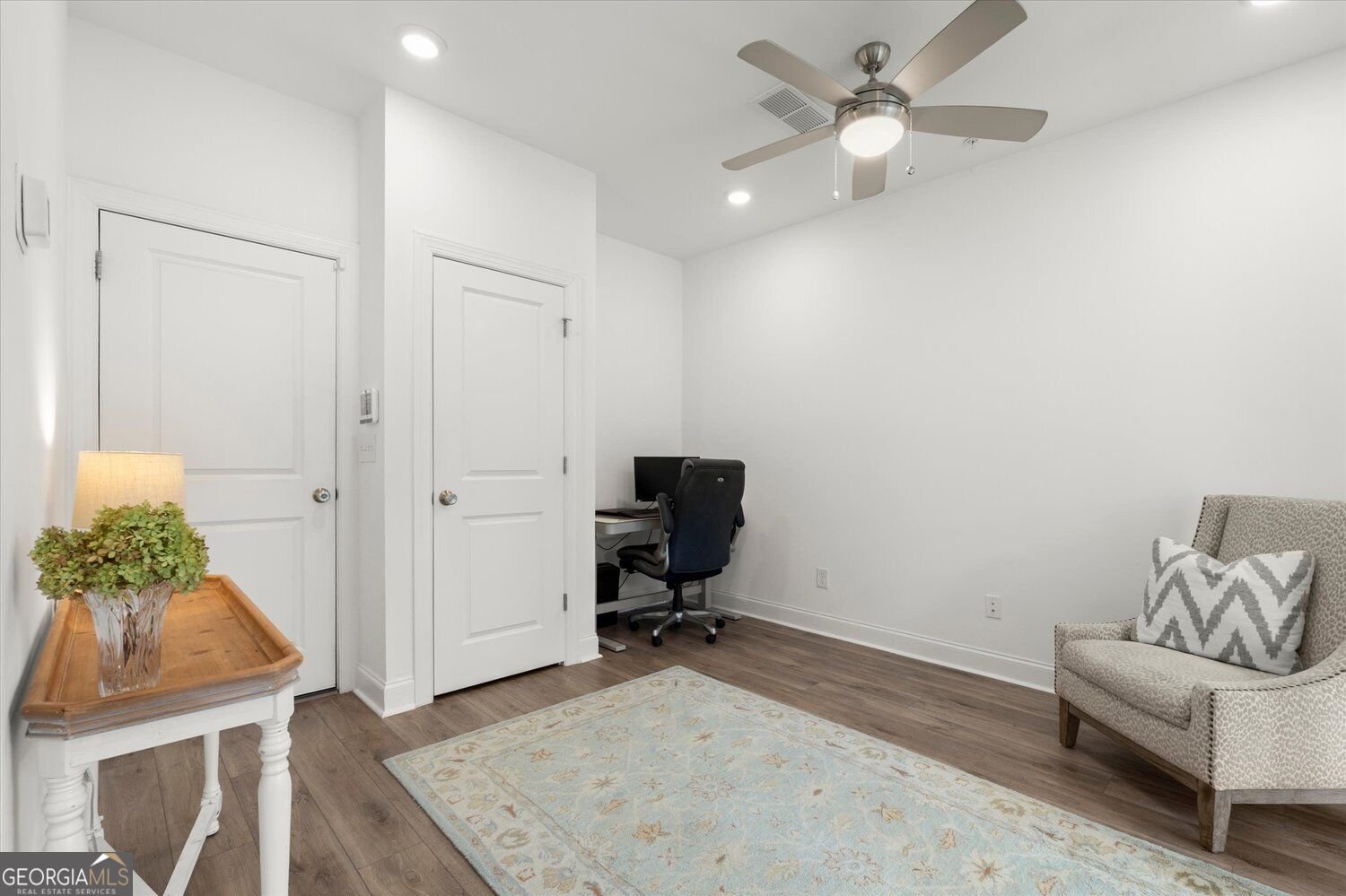 215 Downing Drive Alpharetta - Photo 16