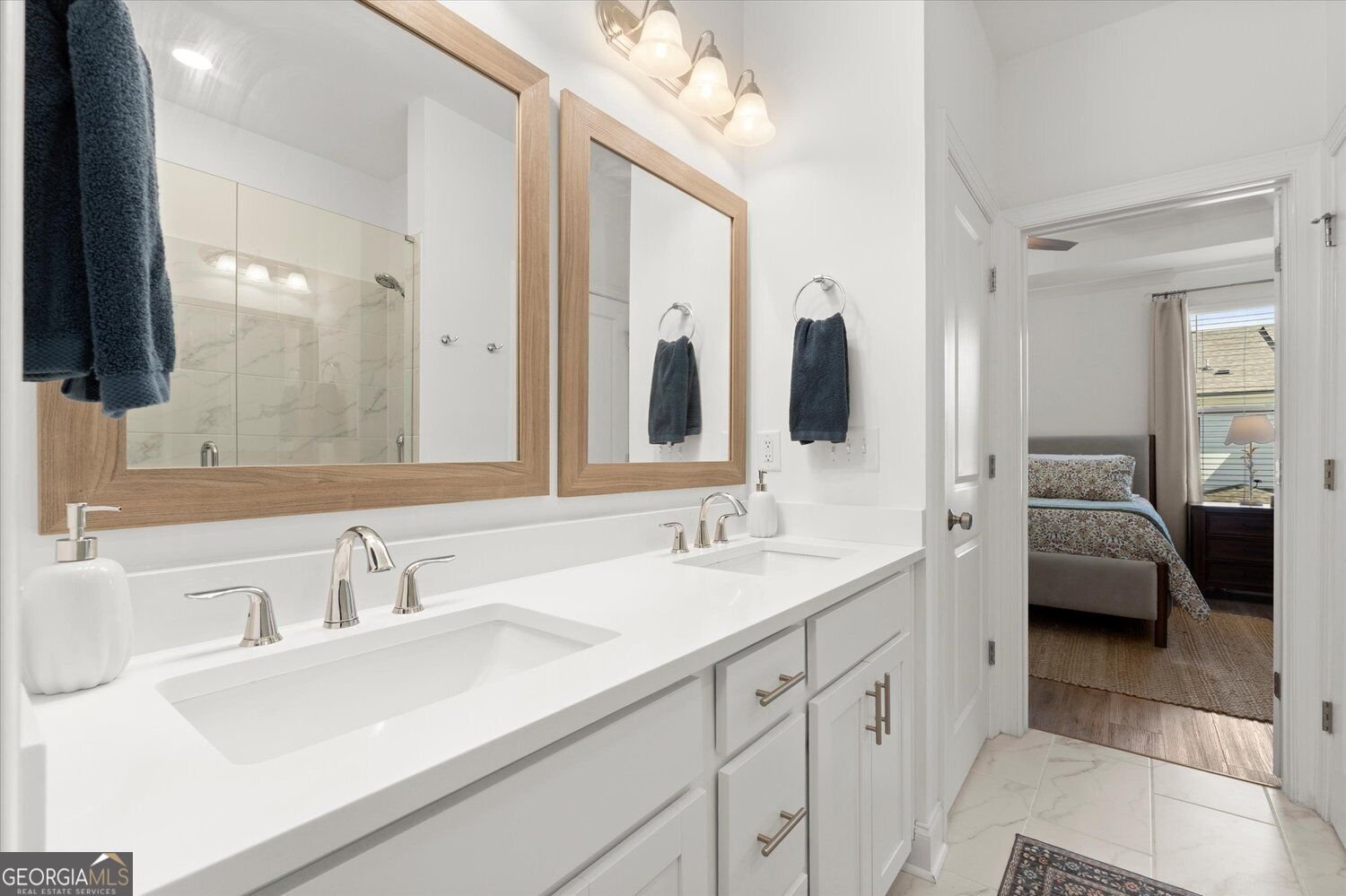 215 Downing Drive Alpharetta - Photo 9