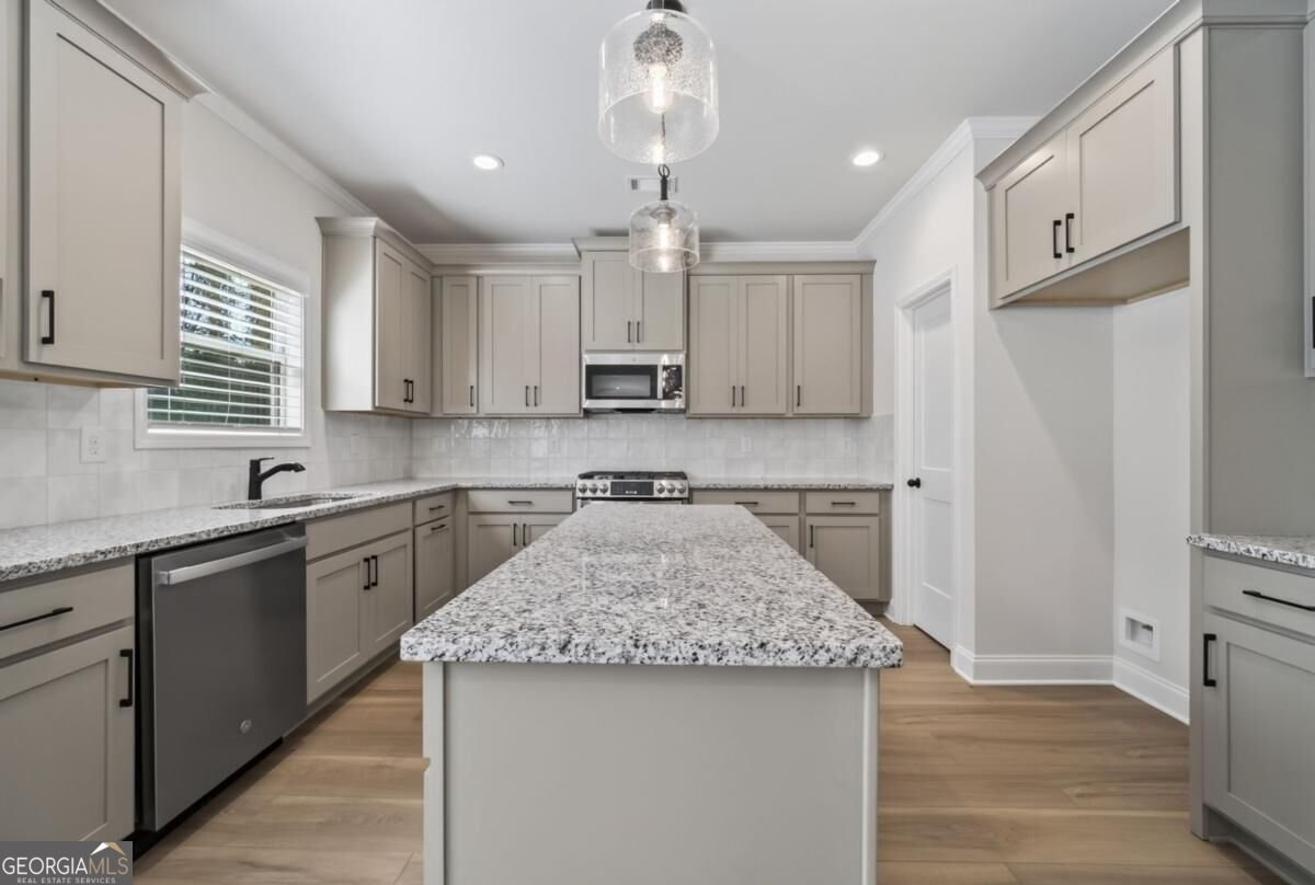 907 Bessie Court Loganville - Photo 8
