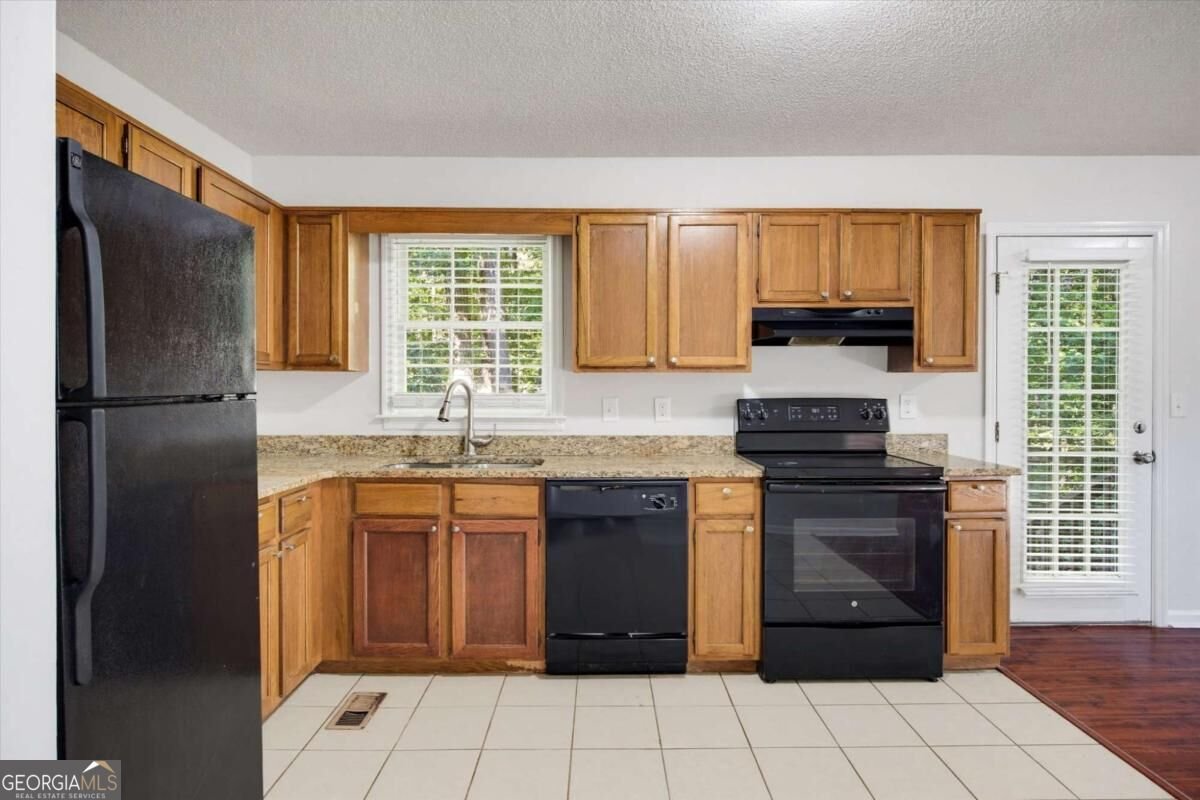 4893 Muirwood Drive Powder Springs - Photo 6