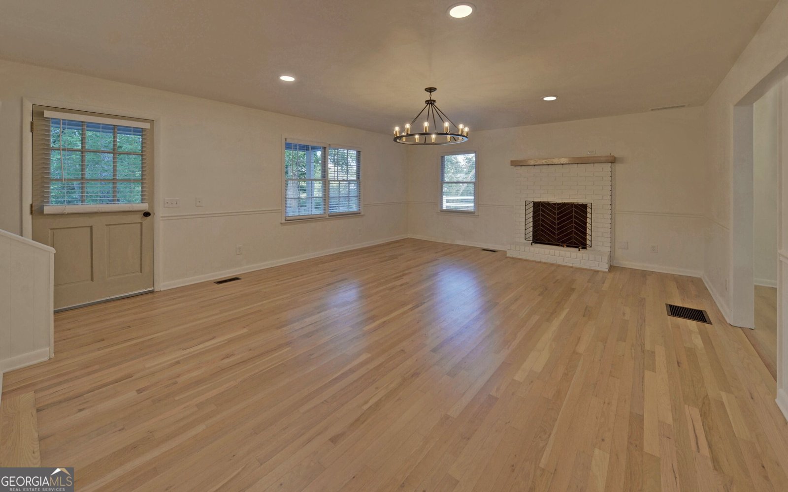 338 Kings Bridge Way Clarkesville - Photo 8