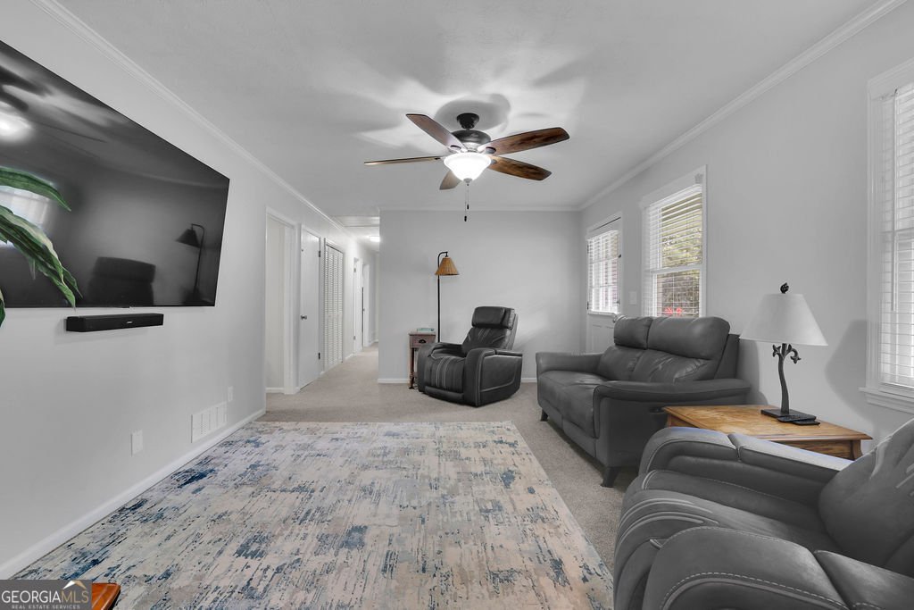 5041 Fitts Drive Roswell - Photo 8