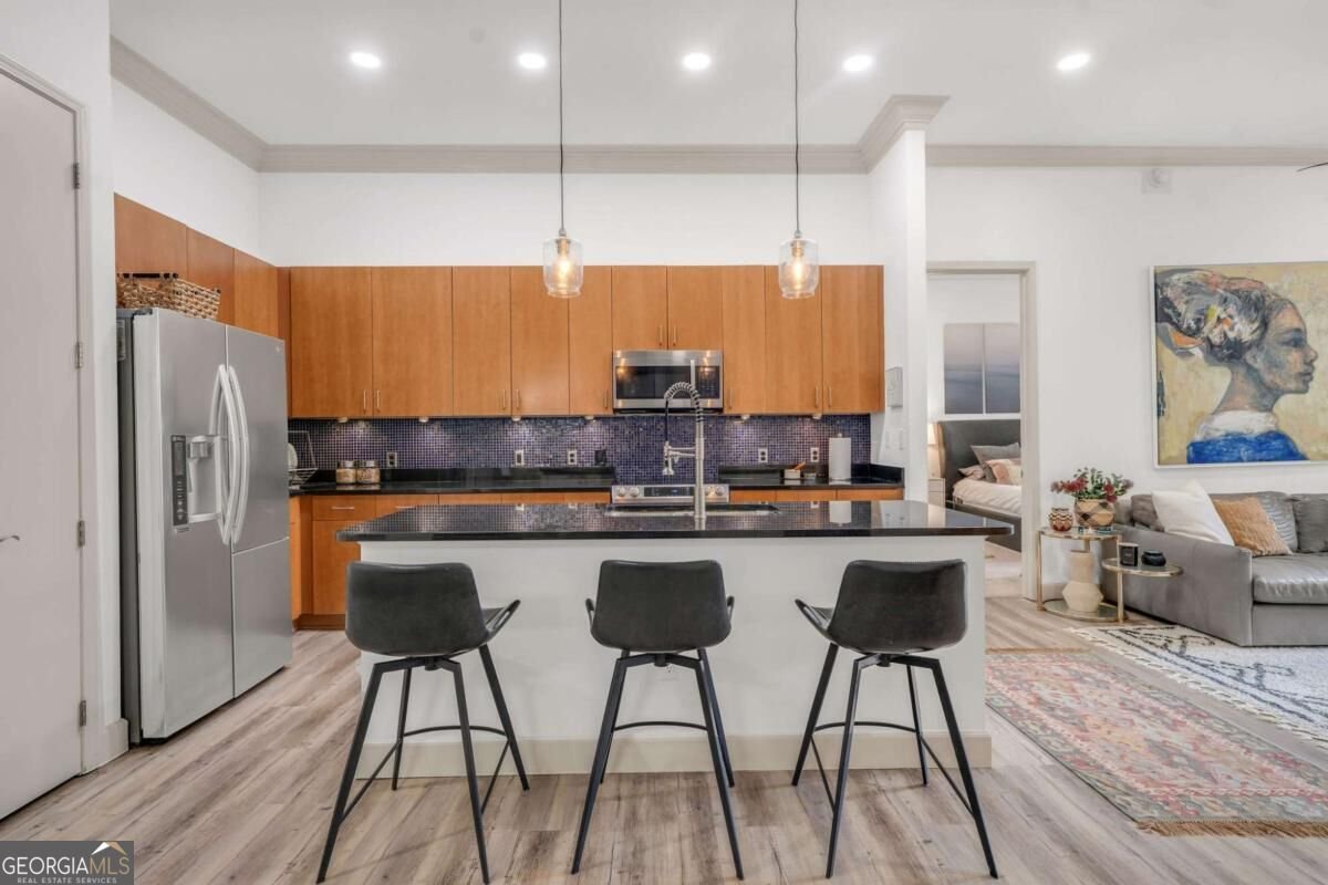 711 Cosmopolitan Drive Atlanta - main photo