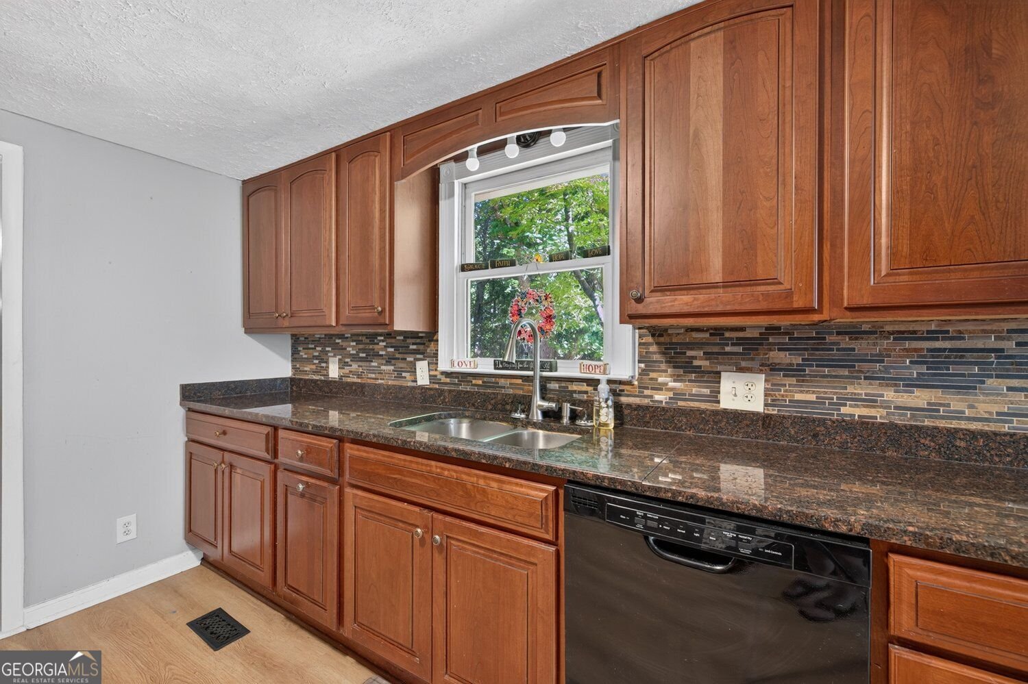 3076 Thompson Mill Road Buford - Photo 9