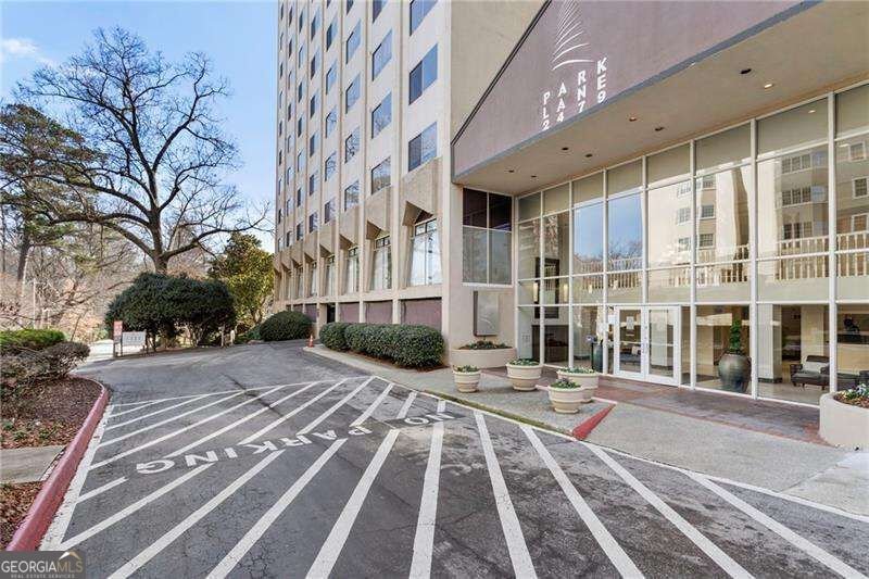 2479 Peachtree Road Atlanta - main photo