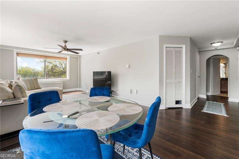 2479 Peachtree Road Atlanta - Photo 37
