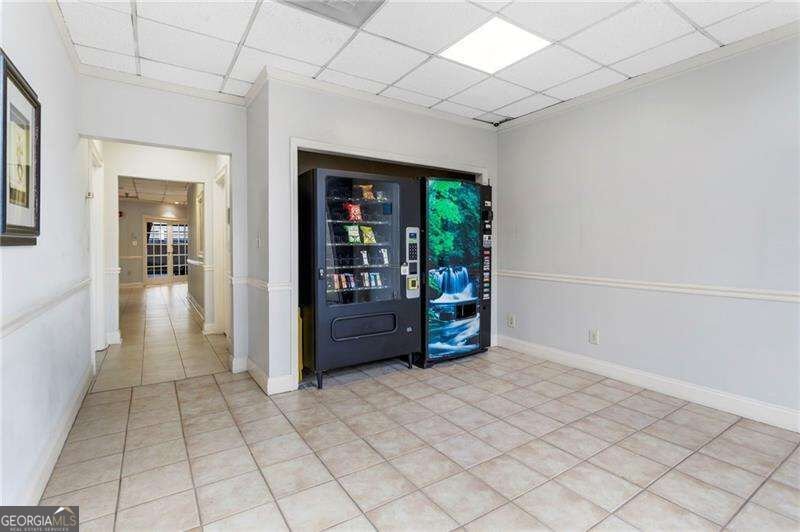 2479 Peachtree Road Atlanta - Photo 9