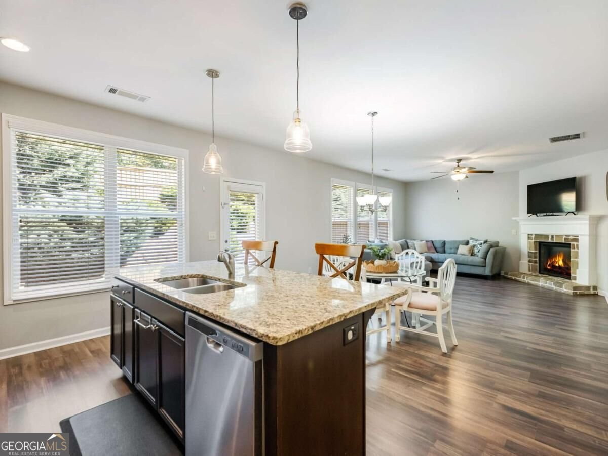 5907 Waterway Place Flowery Branch - Photo 13