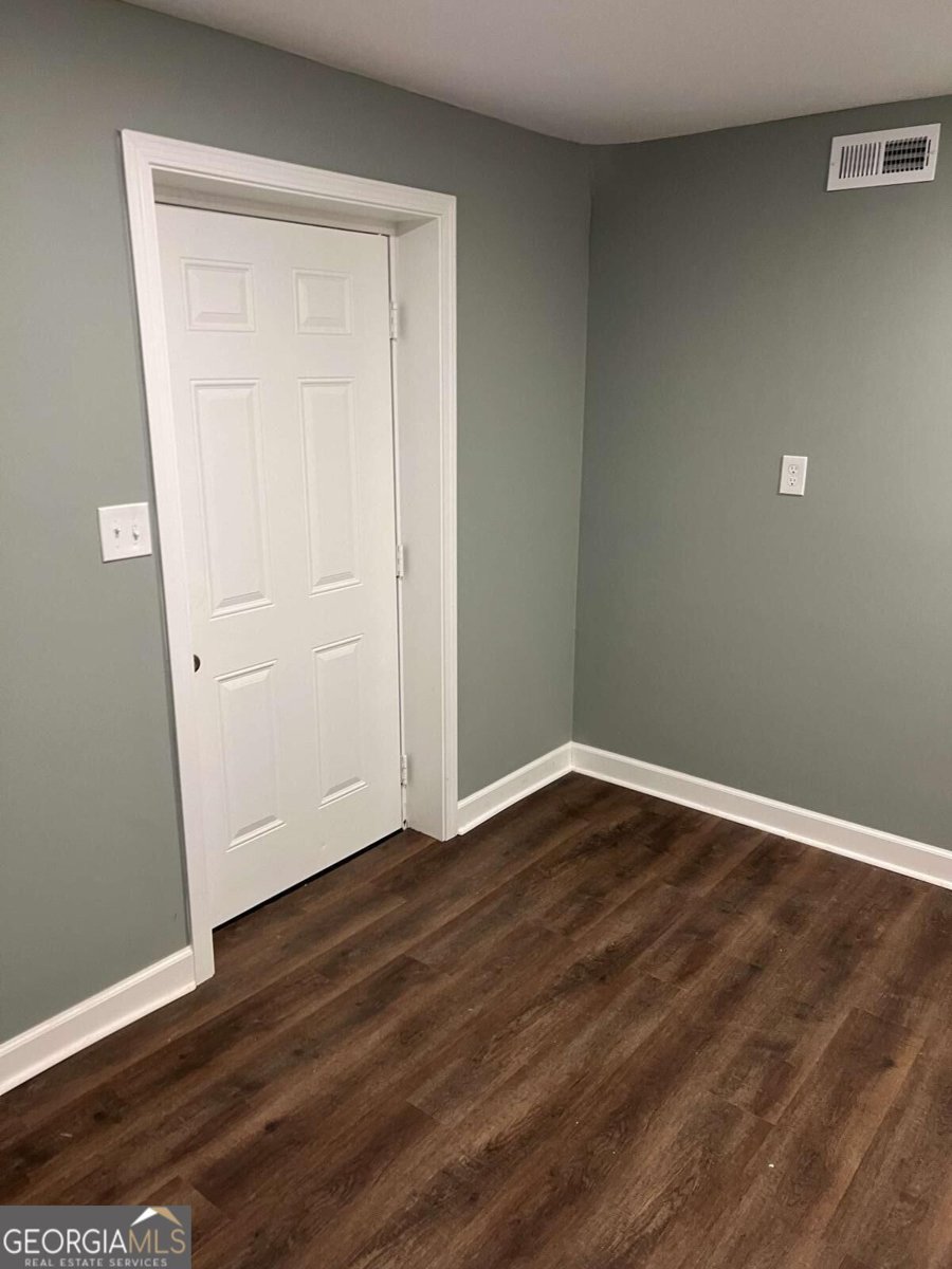 988 Tamarack Trail Forest Park - Photo 12