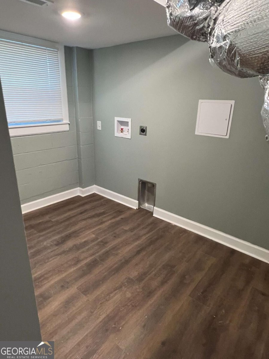 988 Tamarack Trail Forest Park - Photo 13
