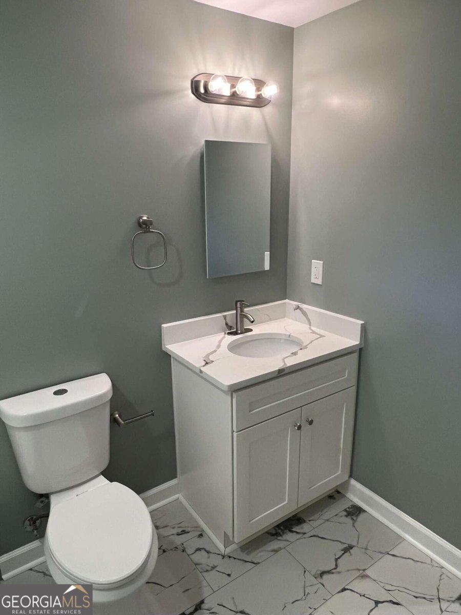 988 Tamarack Trail Forest Park - Photo 25