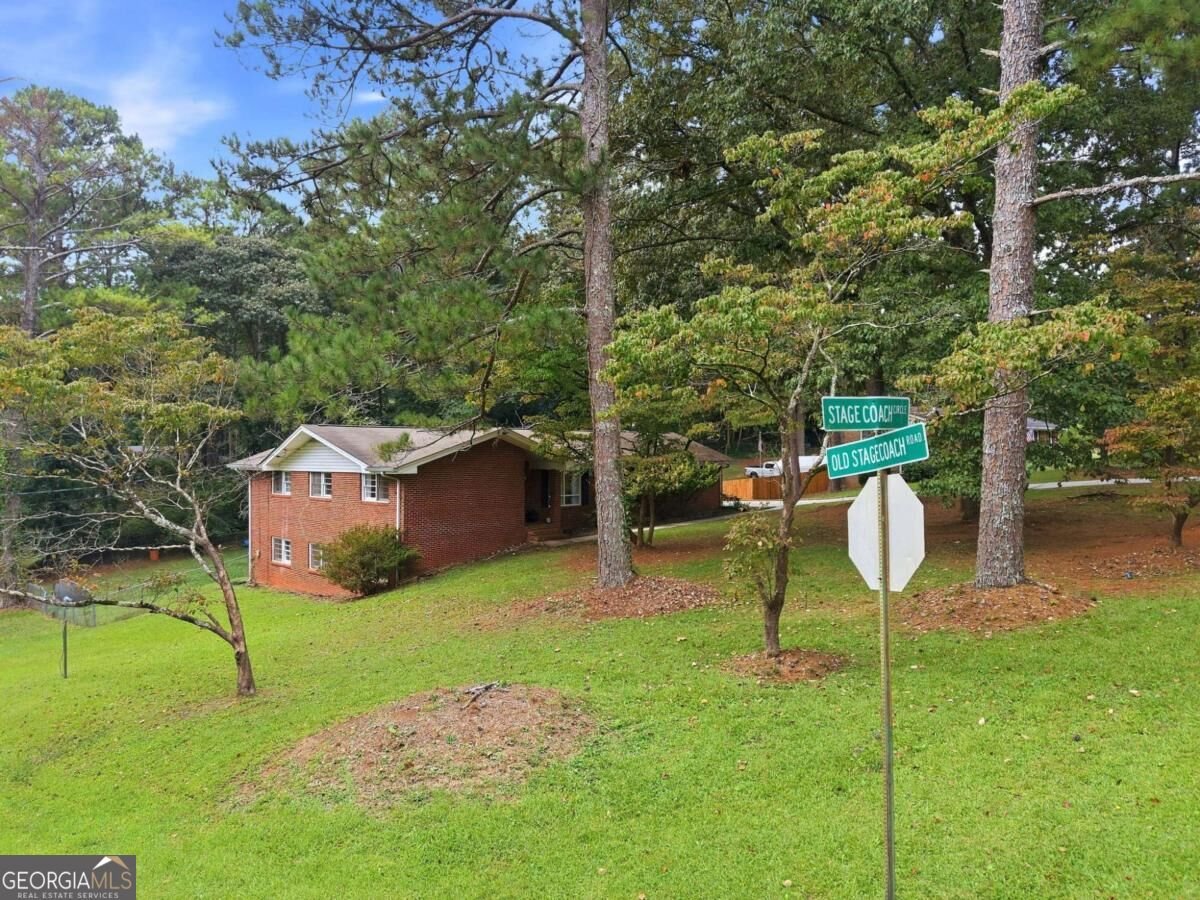 80 Stagecoach Circle Stockbridge - Photo 8