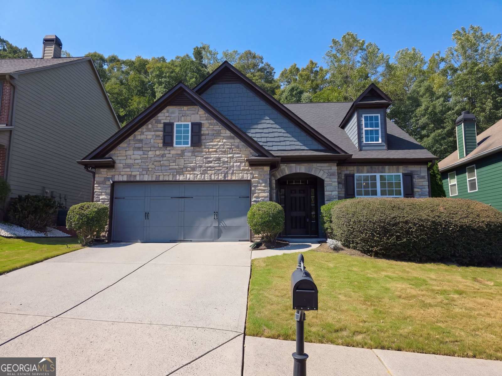 3955 Village Estates Court Cumming - main photo