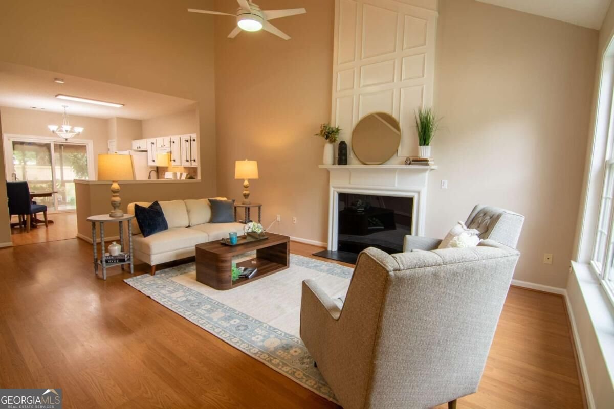 5371 Medlock Corners Drive Peachtree Corners - Photo 6