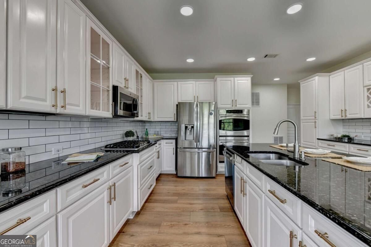 2825 Waterstone Drive Cumming - Photo 32