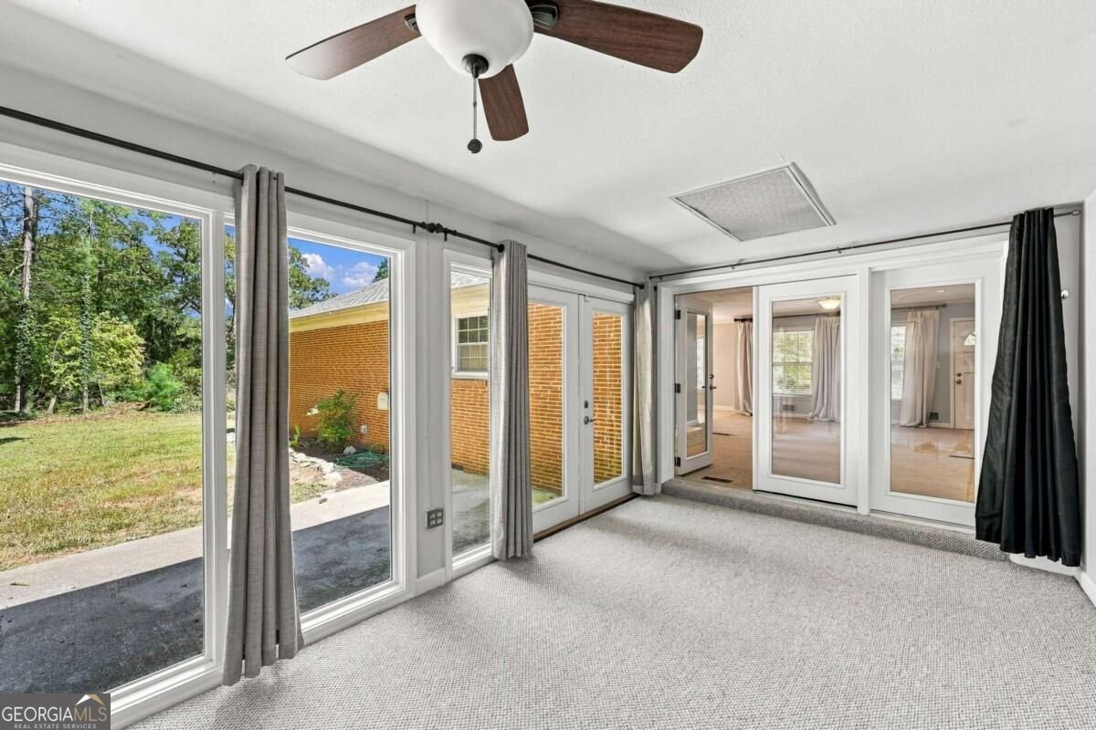 1063 Lakeshore Drive Gainesville - Photo 29