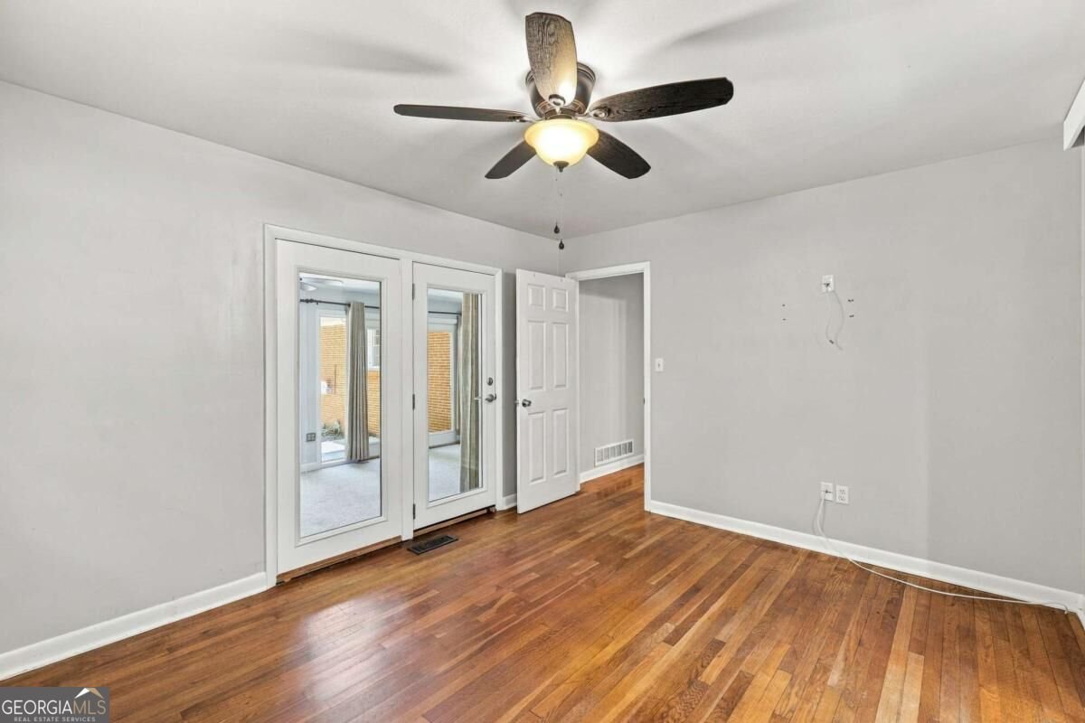 1063 Lakeshore Drive Gainesville - Photo 36