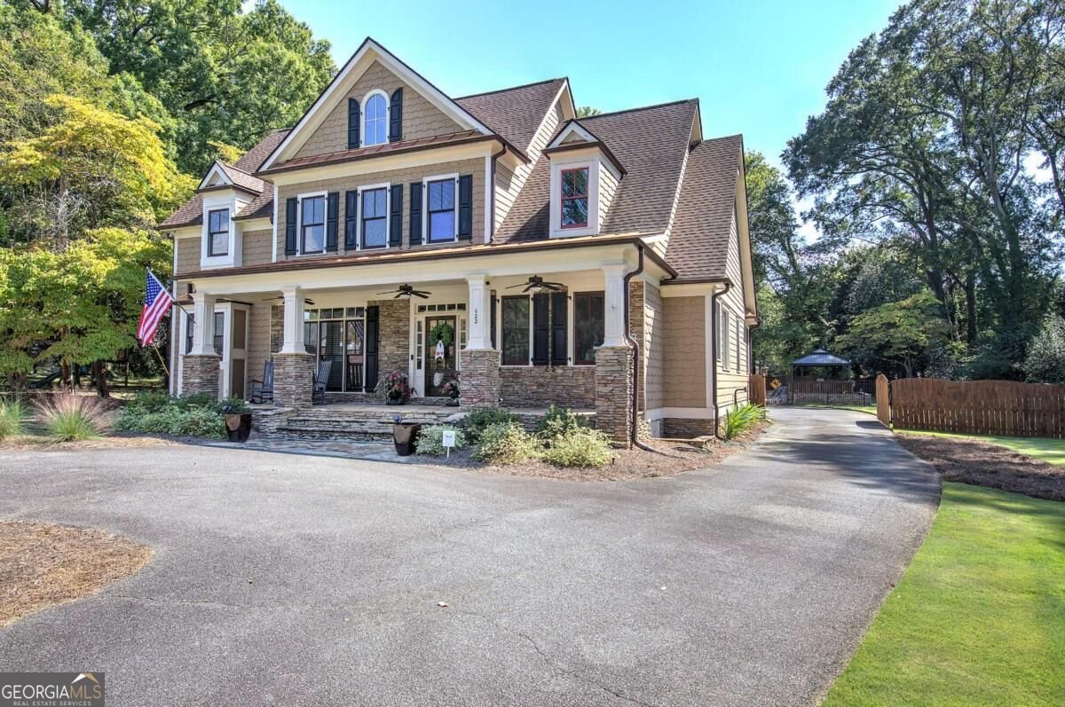 622 West Avenue Cartersville - main photo