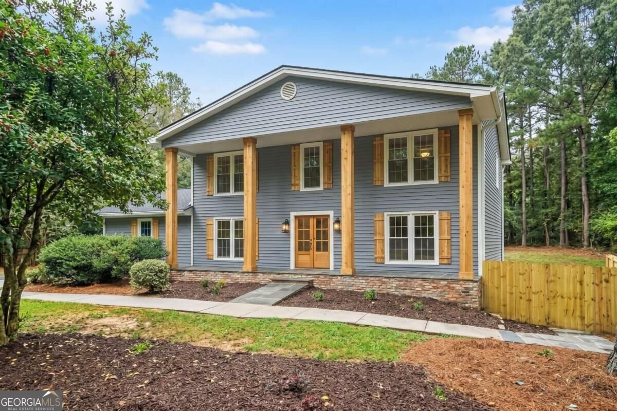 1498 Meadowcreek Court Dunwoody - main photo