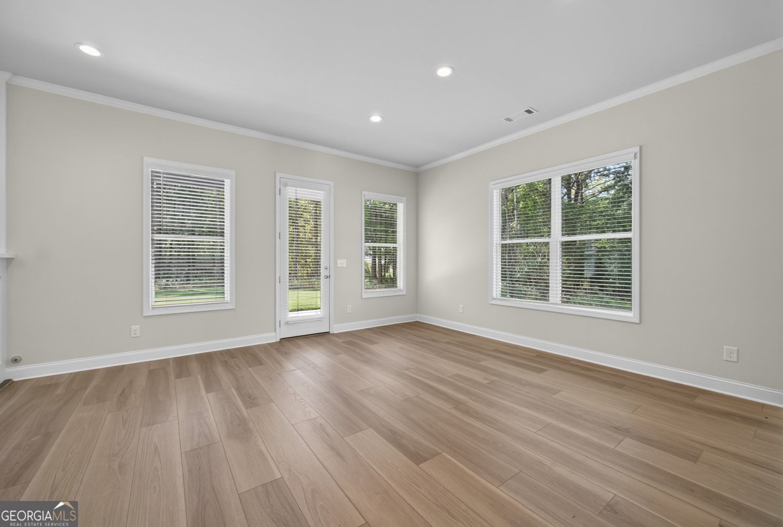887 Bessie Court Loganville - Photo 13