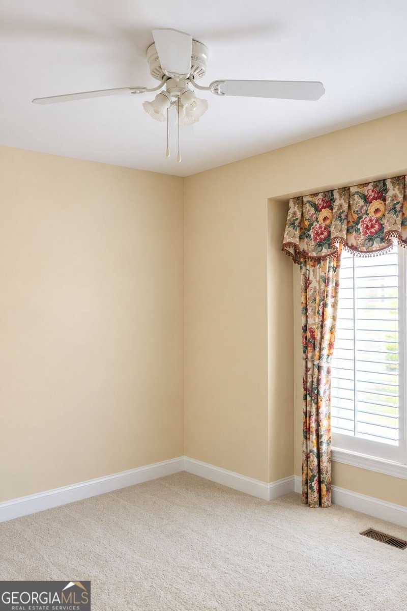 153 Wisteria Ridge Terrace Lagrange - Photo 22