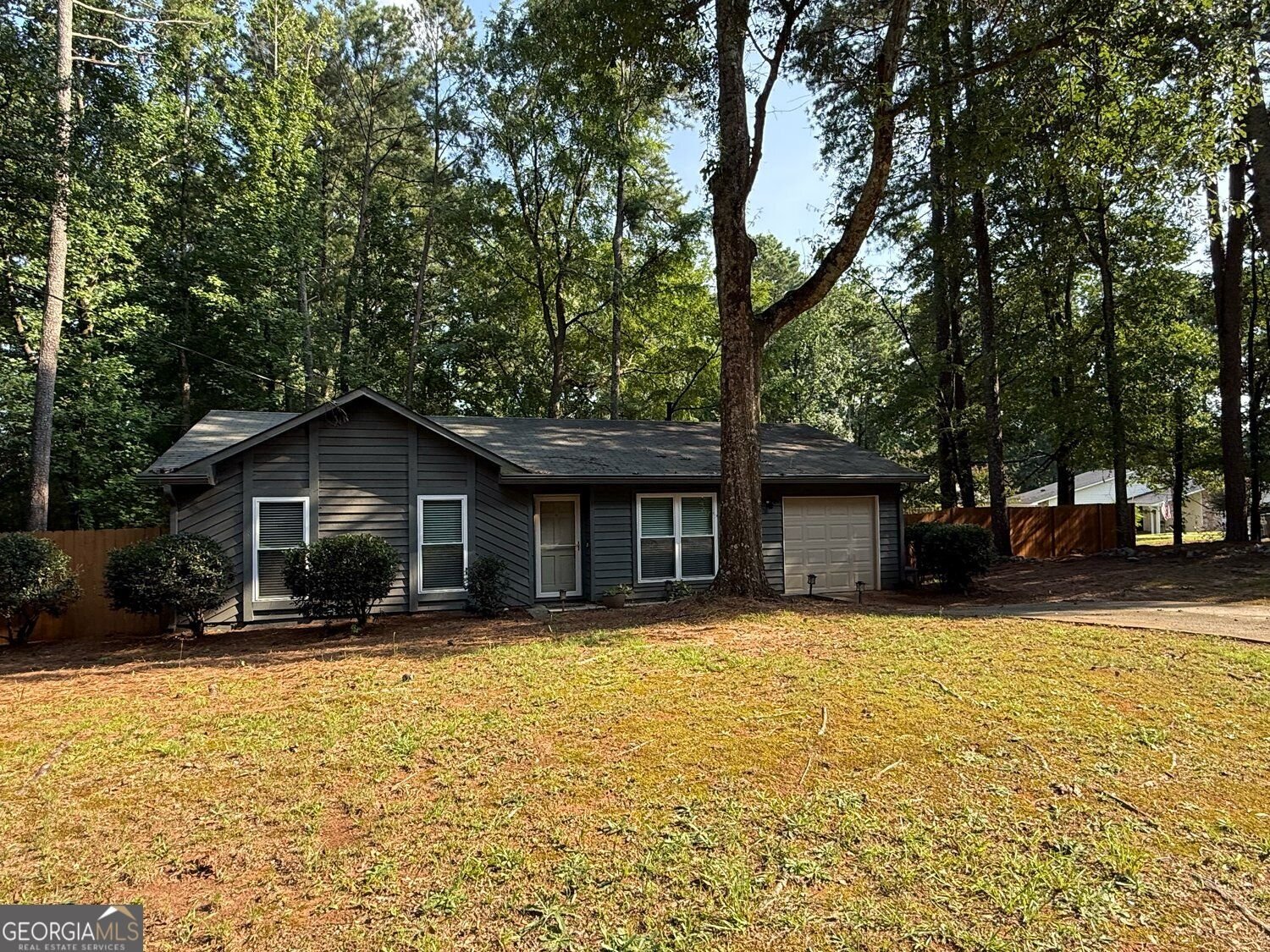 1420 Indian Way Lilburn - main photo