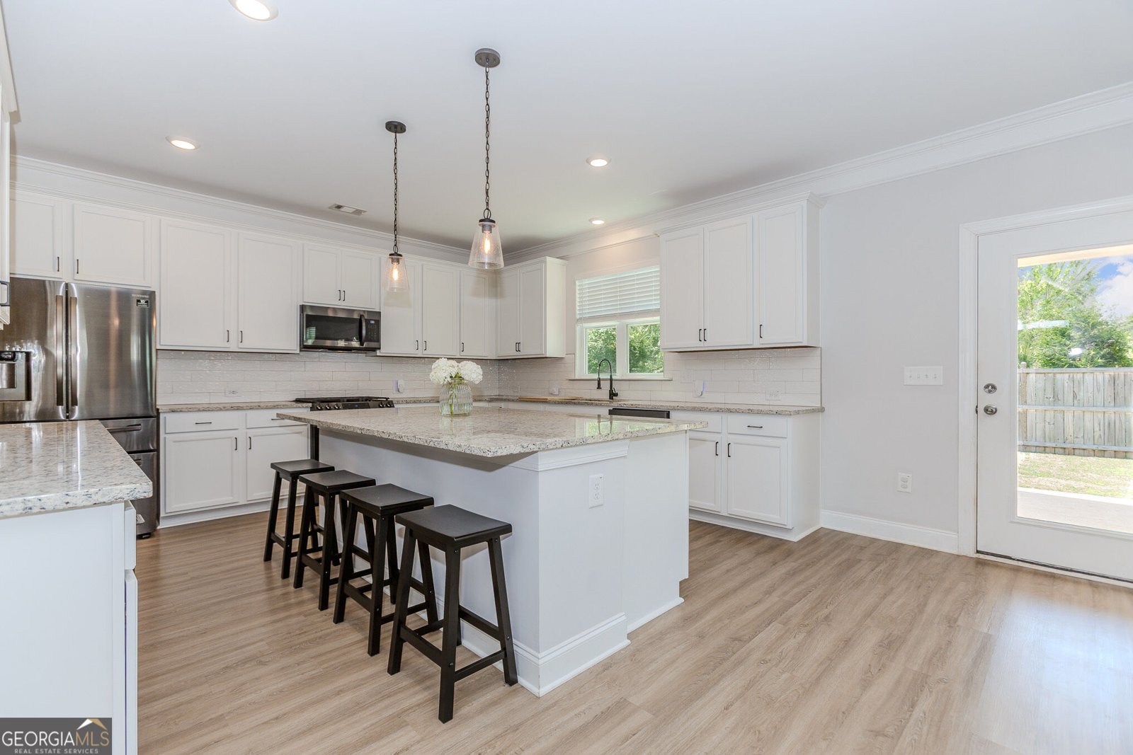 6829 Benjamin Drive Flowery Branch - Photo 12