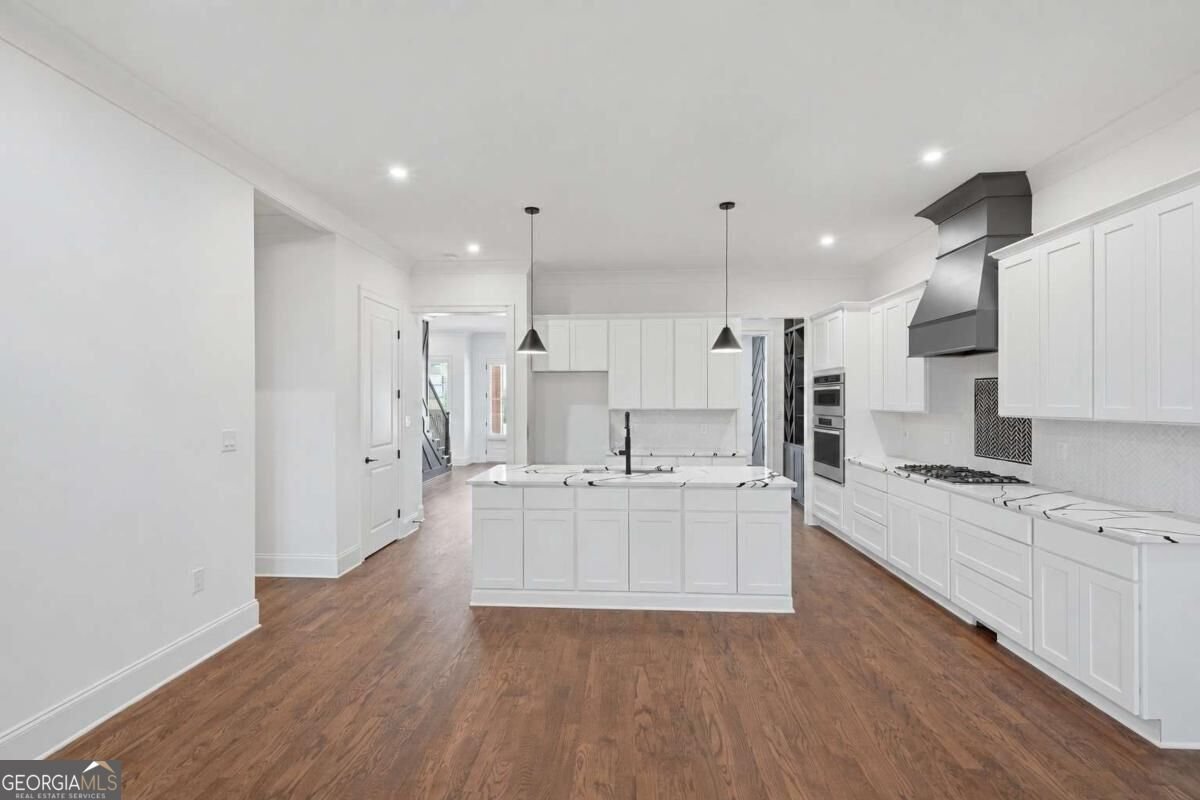 741 Price Road Sugar Hill - Photo 11