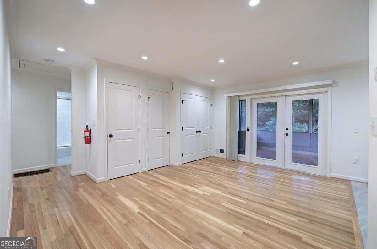 1990 Glenroy Place Smyrna - Photo 12