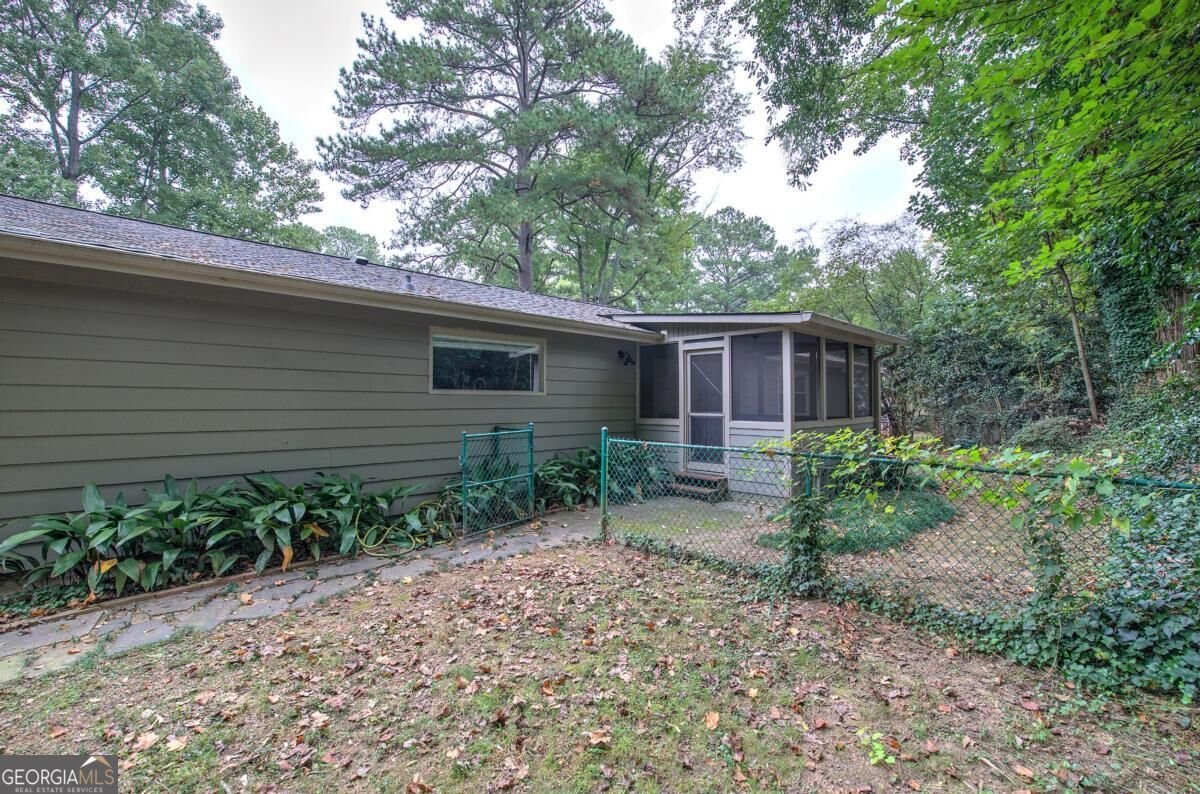 1990 Glenroy Place Smyrna - Photo 42