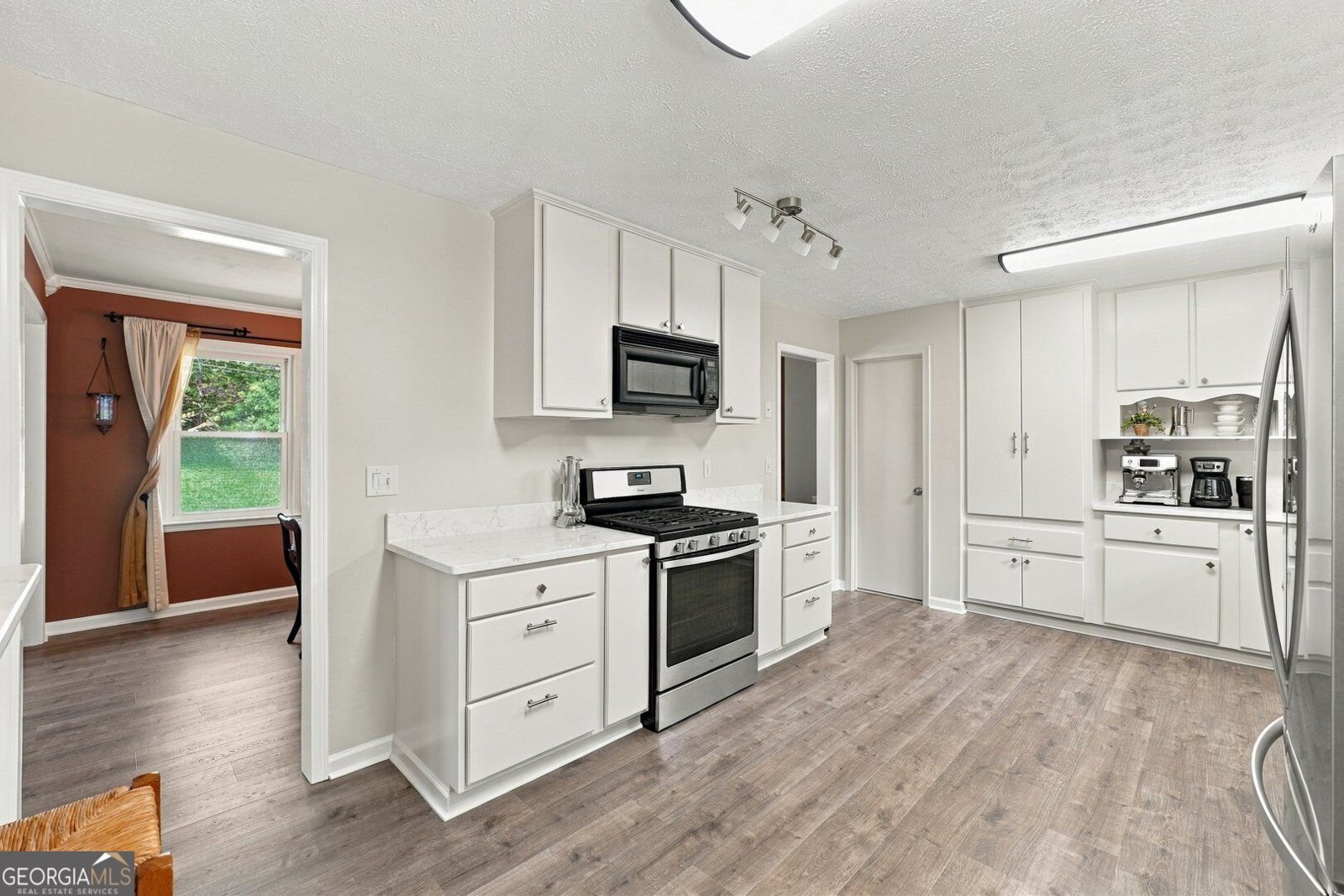 610 Evergreen Drive Woodstock - Photo 11
