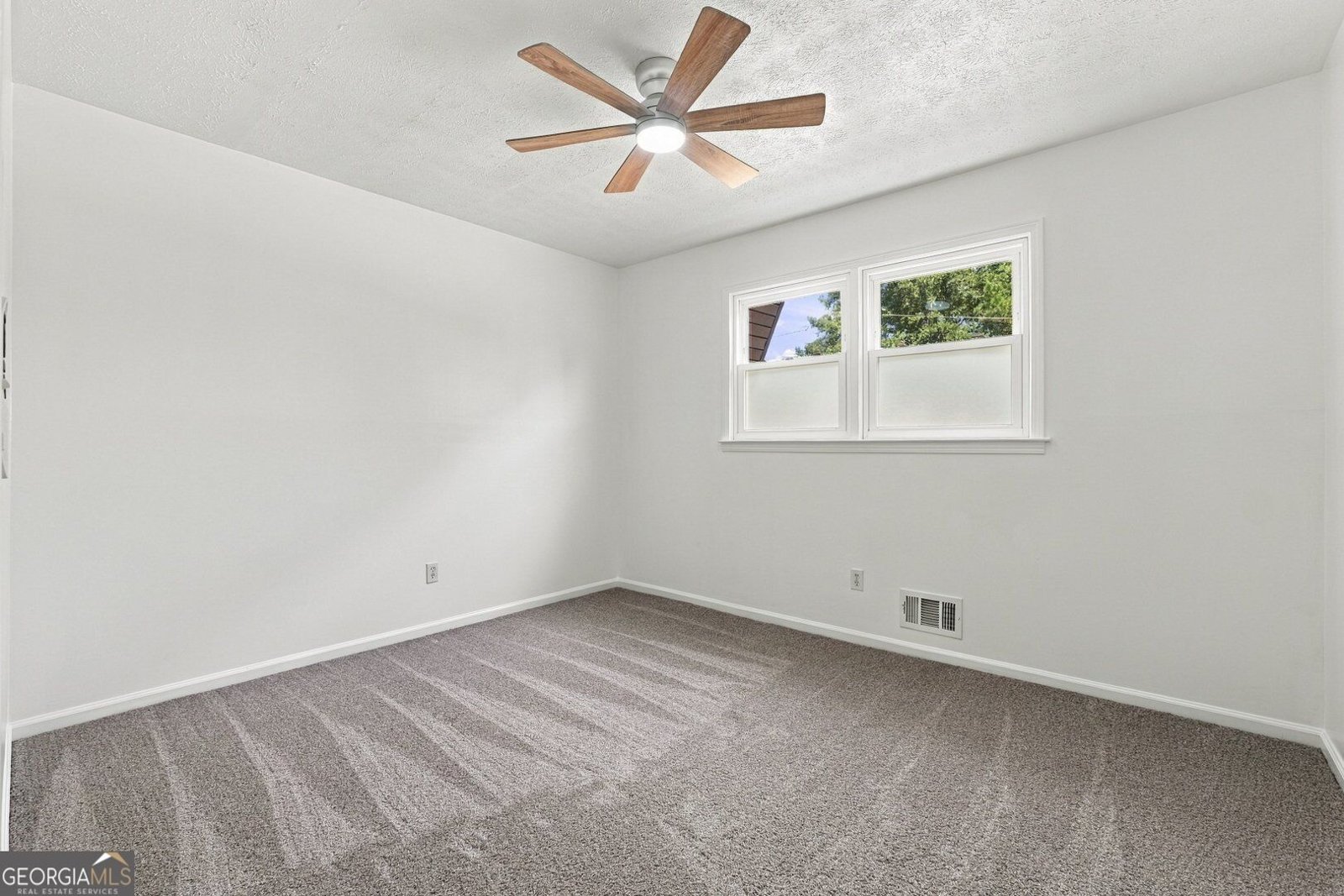 610 Evergreen Drive Woodstock - Photo 22