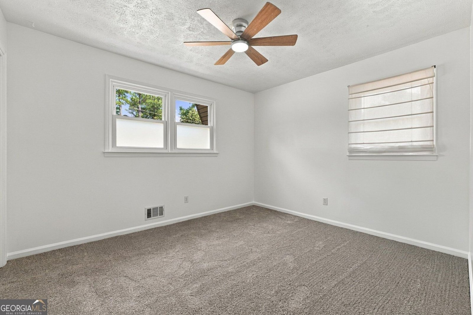610 Evergreen Drive Woodstock - Photo 27