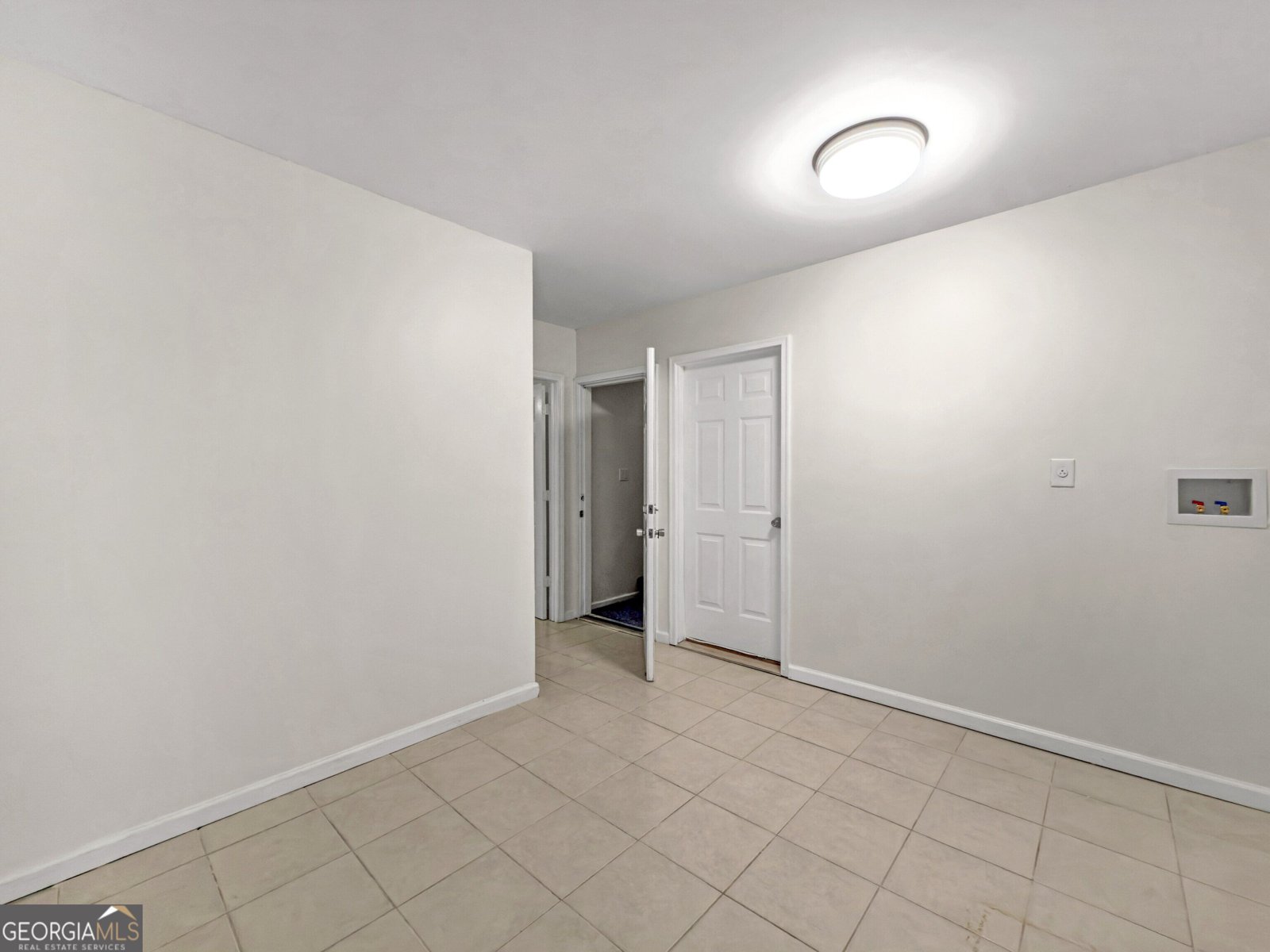 215 Sherwood Loop McDonough - Photo 17
