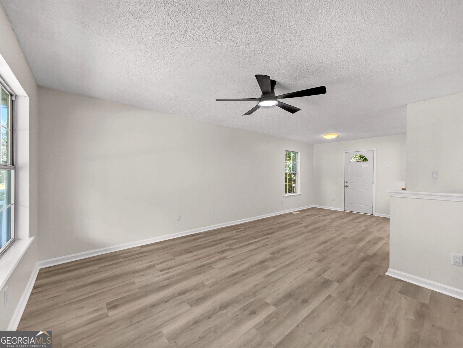 215 Sherwood Loop McDonough - Photo 6